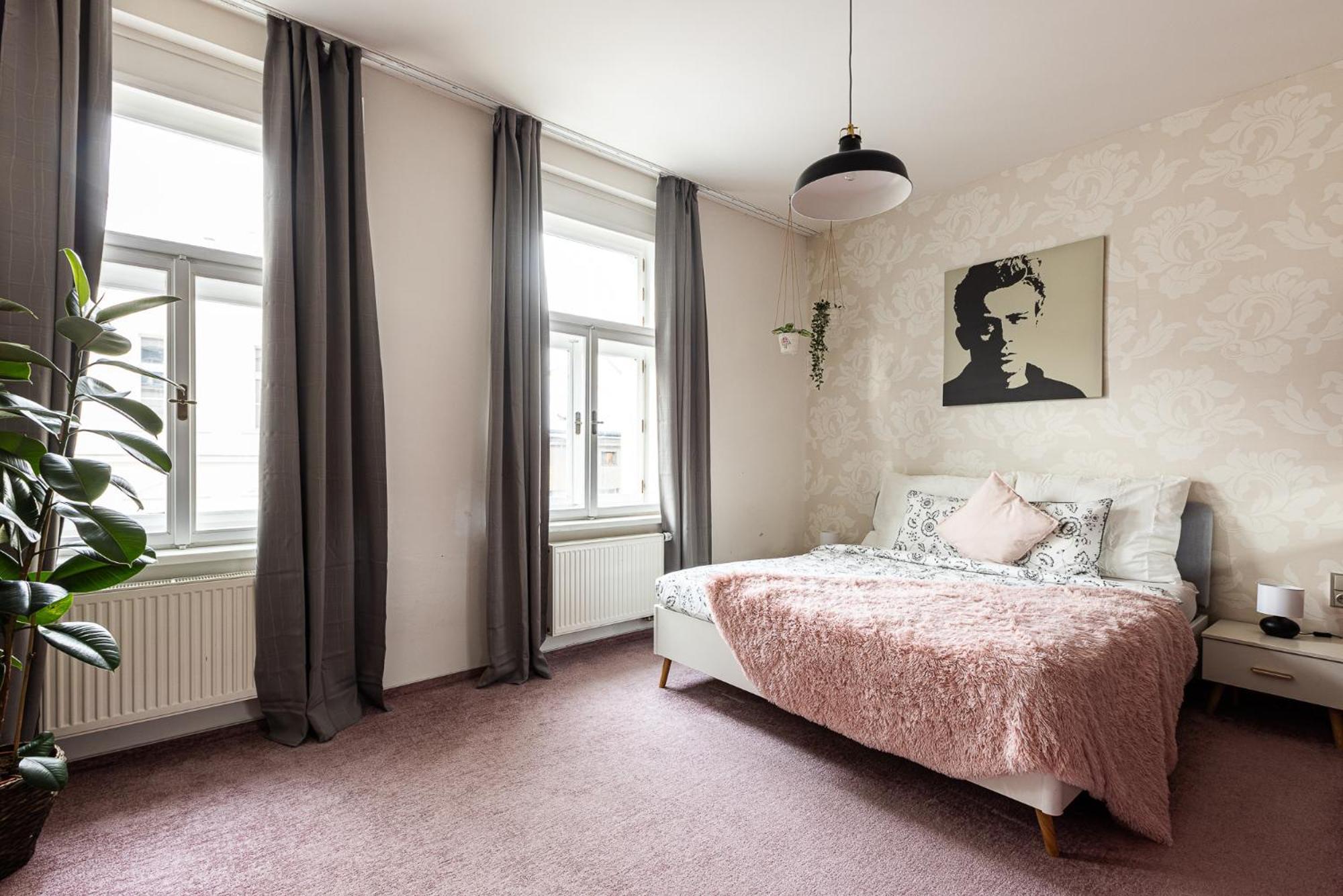 Nice Big Apartment 2Bds - Belgicka Praga Exterior foto